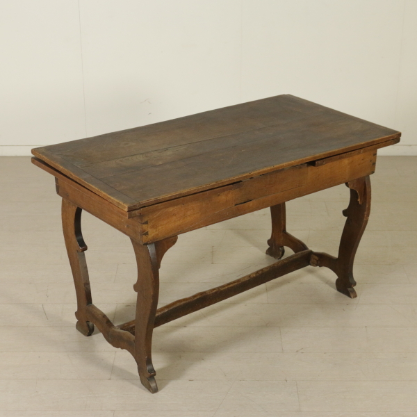 Folding Table In Shooting