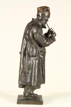 20ème siècle, 1900, flûte, figure d'homme, mendiant, musicien, statues de bronze, #antiquités, #bronzi