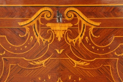 Credenza intarsiata