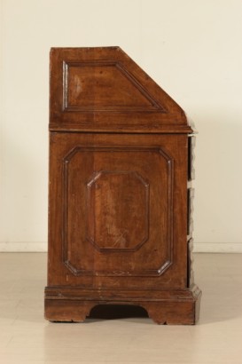 Folding COMMODE in Walnut