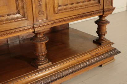 Particolare credenza