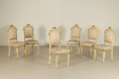 Particolare gruppo di sedie Salotto completo in stile