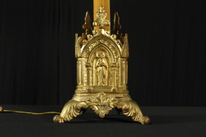 Particular bronze candelabra
