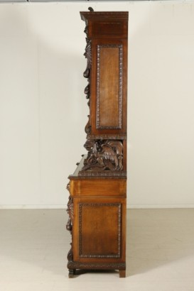 Großes Sideboard-Renaissance-Stil vollen Raum