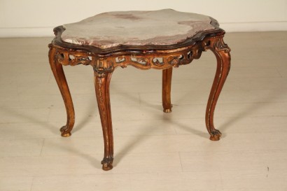 Tavolino in stile Barocchetto