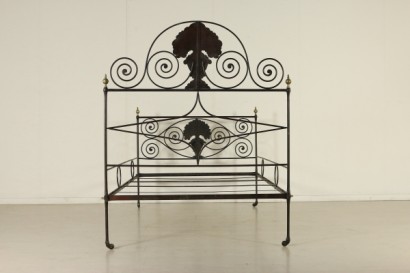 Side double bed in wrought iron, 18th century