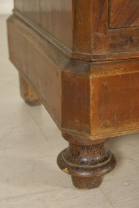 Umbertino Dresser-detalle