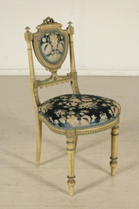 Neoclassical-style lounge chair