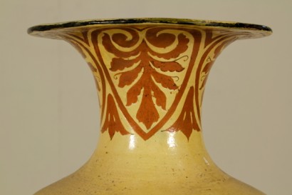 Paar Vasen mit klassischen Szenen-detail