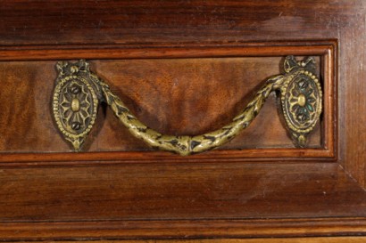 Umbertino Dresser-detail