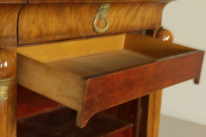 Secretaire restoration-detail