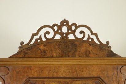 Cupboard with plate rack-detail