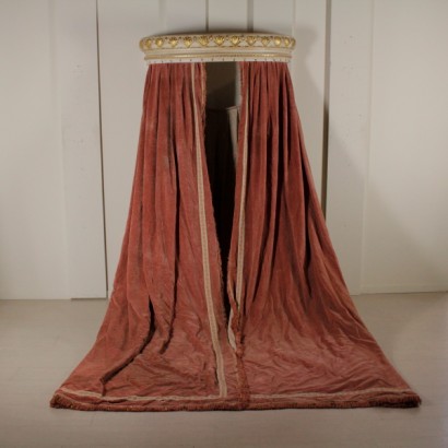 pair of riloga, riloga, riloga, canopy, canopy with drapery, gilded canopy, lacquered canopy, fitted riloga, carved riloga, {* $ 0 $ *}, anticonline, 900 riloga, 900 canopy