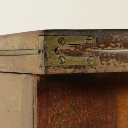 Classical game table-detail