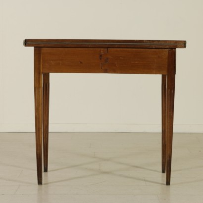 Classical game table-front
