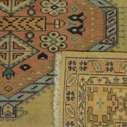 Ardebil rug-Iran-detail