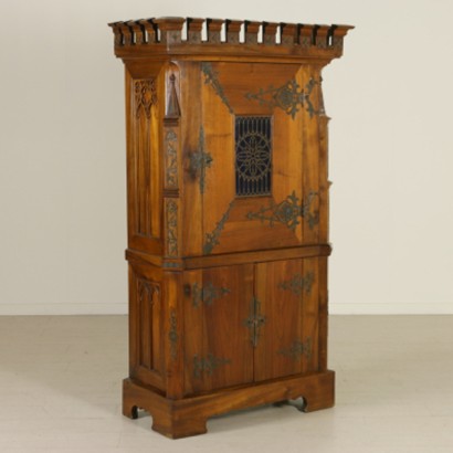 Pétite Armoire Néogothique XIXe Siècle