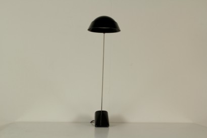 lampada, lampada da tavolo, lampada flos, flos, achille castiglioni, lampada castiglioni, ipotenusa, ipotenusa flos, castiglioni ipotenusa, castiglioni, di mano in mano, anticonline, lampada da tavolo flos, lampada di design, illuminazione di design, design italiano