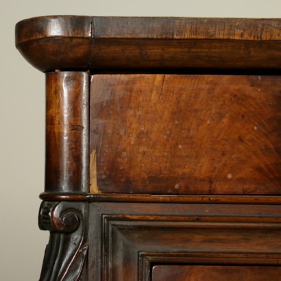 Commode noyer entrejambe-détail