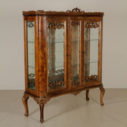 Chippendale display cabinet