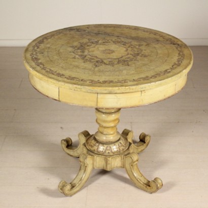 Lacquered table Louis Philippe