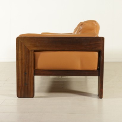 divano, divano gavina, gavina, divano vintage, divano anni 60, divano anni 70, divano di design, design italiano, divano design italiano, di mano in mano, anticonline, divano a tre posti, divano in pelle, divano bastiano, divano scarpa, tibia scarpa, divano bianchin, afra bianchin