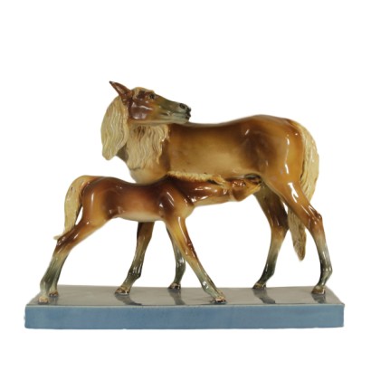 Ceramica Zaccagnini, cavalla con puledro, statua cavallo, statua in ceramica, ceramica policroma, ceramica cavallo puledro, di mano in mano, anticonline