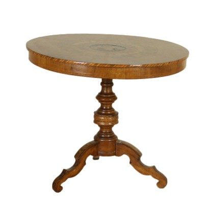A round table inlaid
