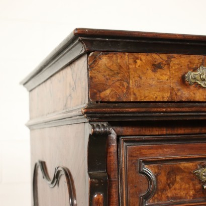 Lombard Barocchetto Chest Of Drawers Walnut Italy 18th Century