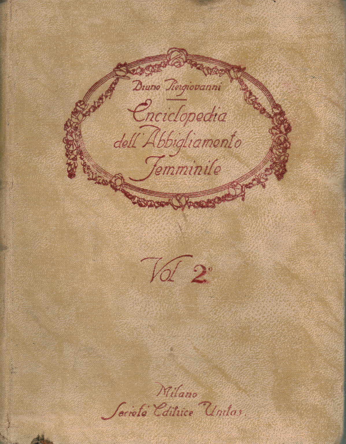 Enciclopedia de la ropa de mujer (volumen, Bruno Piergiovanni