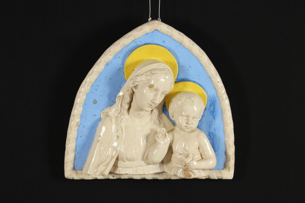 Madonna con Bambino benedicente Madonna con Bambino benedicente