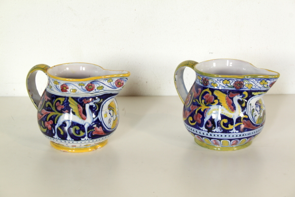 Coppia di brocche Coppia di brocche
