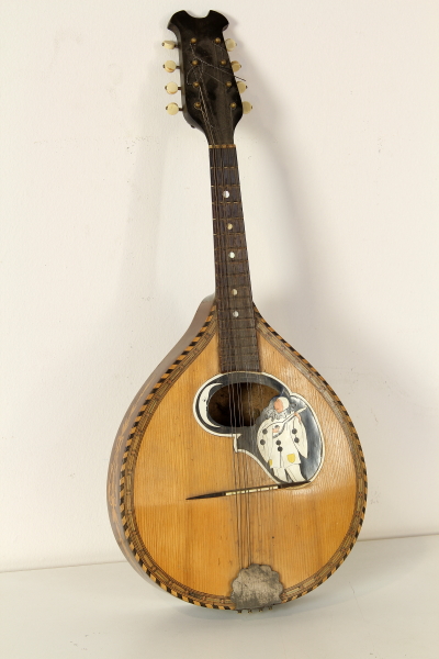 Mandola piatta Mandola piatta