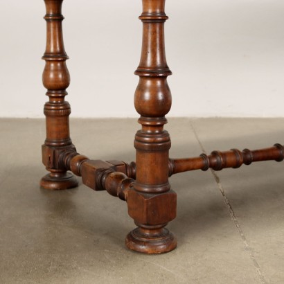 Spool Table Walnut Italy XX Century