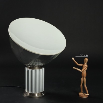 modernariato, modernariato di design, lampada da tavola, lampada da tavola modernariato, lampada da tavola di modernariato, lampada da tavola italiana, lampada da tavola vintage, lampada da tavola anni '60, lampada da tavola design anni 60,Lampada 'Taccia' Achille,Achille e Pier Giacomo Castiglioni,Achille e Pier Giacomo Castiglioni,Achille e Pier Giacomo Castiglioni,Achille e Pier Giacomo Castiglioni,Achille e Pier Giacomo Castiglioni
