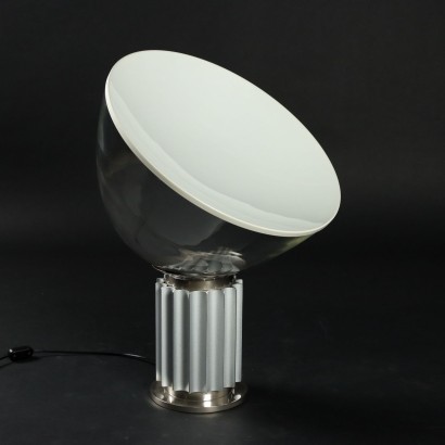 modernariato, modernariato di design, lampada da tavola, lampada da tavola modernariato, lampada da tavola di modernariato, lampada da tavola italiana, lampada da tavola vintage, lampada da tavola anni '60, lampada da tavola design anni 60,Lampada 'Taccia' Achille,Achille e Pier Giacomo Castiglioni,Achille e Pier Giacomo Castiglioni,Achille e Pier Giacomo Castiglioni,Achille e Pier Giacomo Castiglioni,Achille e Pier Giacomo Castiglioni