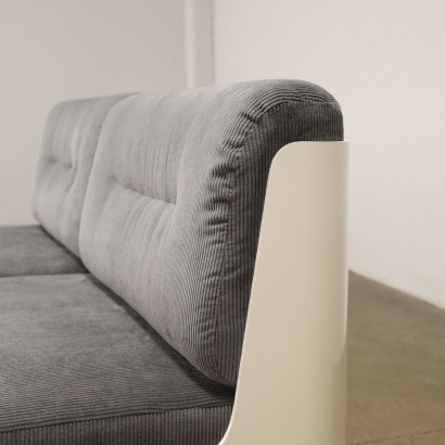 modernariato, modernariato di design, divano, divano modernariato, divano di modernariato, divano italiano, divano vintage, divano anni '60, divano design anni 60,Divano Anni 60-70