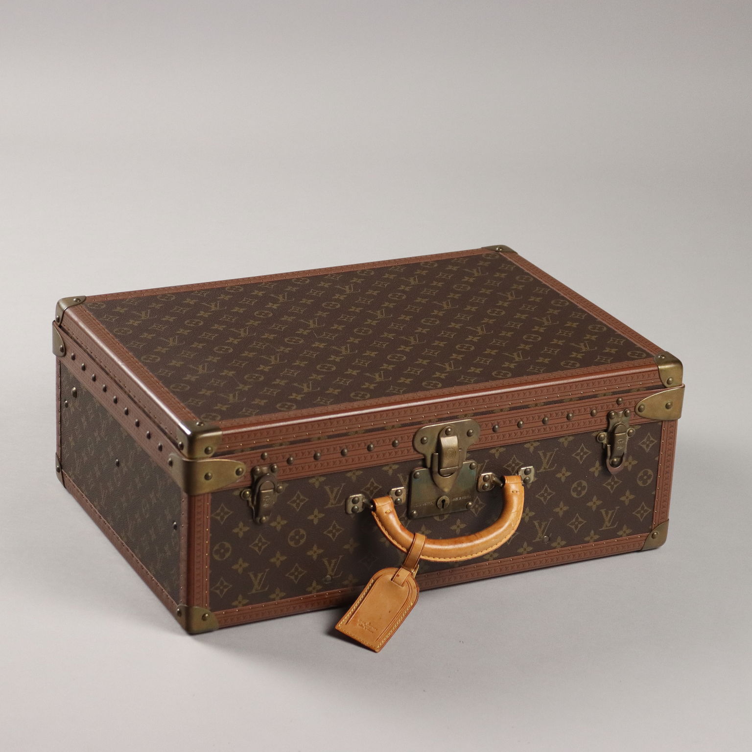 Louis Vuitton Alzer 55 Koffer  Vintage Klamotten und Textilien