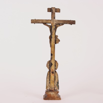 Crucifijo de Madera Tallada y Lacada
