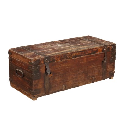 Neo-Renaissance trunk