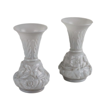 Ancient Vases Art Nouveau Milky Glass Acanthus Leaves Decorations