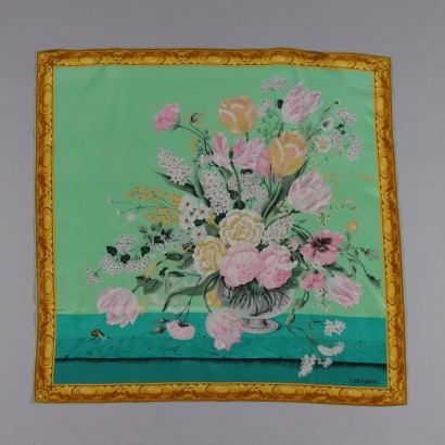 Valentino Seidenfoulard mit Blumenmuster