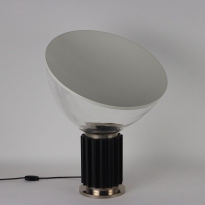 Lampe „Taccia“ Achilles, Achilles und Pier Giacomo Castiglioni, Achilles und Pier Giacomo Castiglioni, Achilles und Pier Giacomo Castiglioni, Achilles und Pier Giacomo Castiglioni, Achilles und Pier Giacomo Castiglioni, Achilles und Pier Giacomo Castiglioni, Achilles und Pier Giacomo Castiglioni, Achilles und Pier Giacomo Castiglioni,Achille und Pier Giacomo Castiglioni,Achille und Pier Giacomo Castiglioni,Achille und Pier Giacomo Castiglioni,Achille und Pier Giacomo Castiglioni,Achille und Pier Giacomo Castiglioni,Achille und Pier Giacomo Castiglioni,Achille und Pier Giacomo Castiglioni,Achille und Pier Giacomo Castiglioni