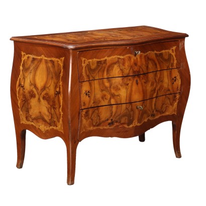 Commode Bombè de style baroque