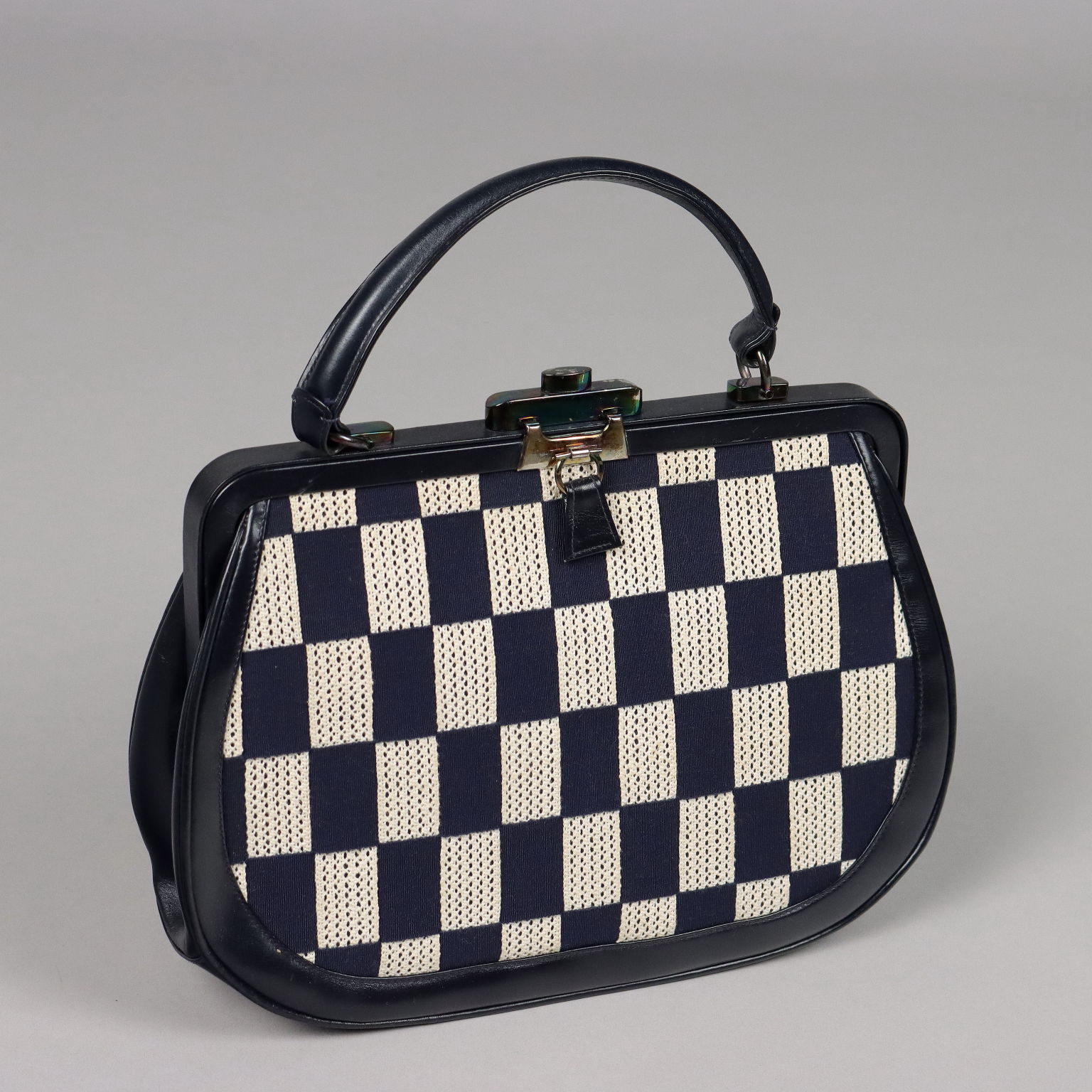Sac a hot sale main annee 50