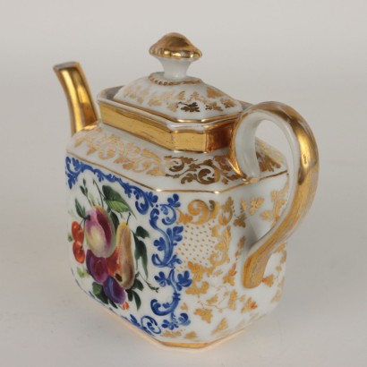 Juego de té de porcelana