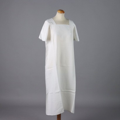 Ancient Nightgown '900 White Flap Square Collar with Embroideries