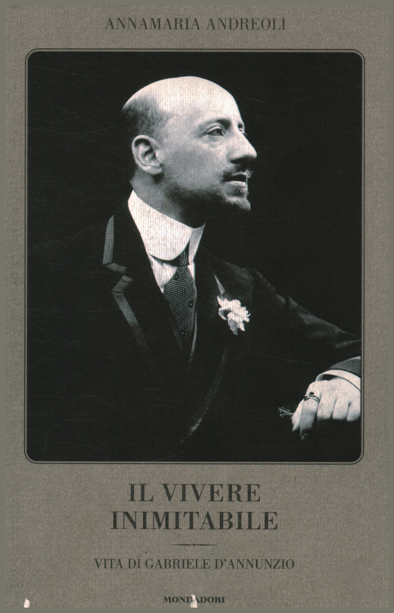 Il vivere inimitabile