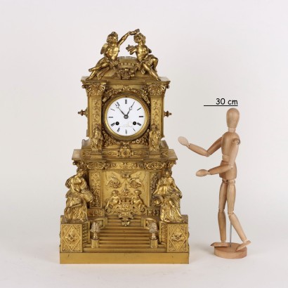 Reloj de Soporte en Bronce Dorado