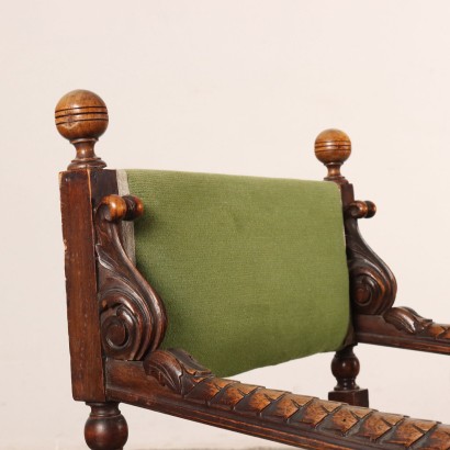 Sillón neorrenacentista